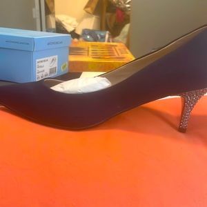 Nina rhinestone kitten heel. Only worn once